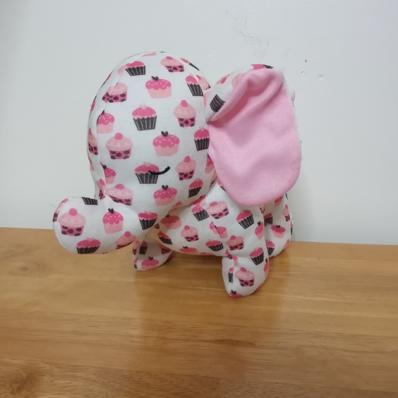 Baby Ganz Cupcake Elephant - Picture 3 of 6